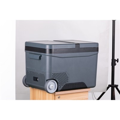 Freezer Deep Outdoor Portabel untuk Mobil